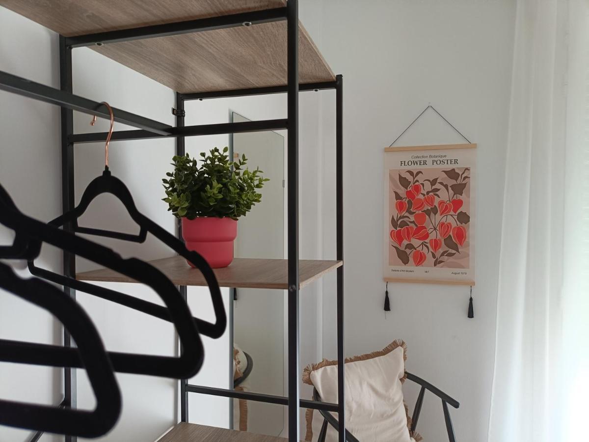 Apartamento Happy Street Socuellamos Exterior photo